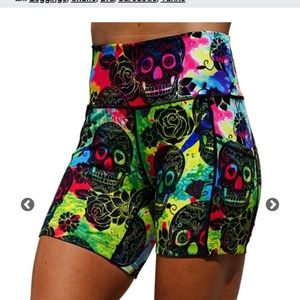 Constantly Varied Gear shorts size L